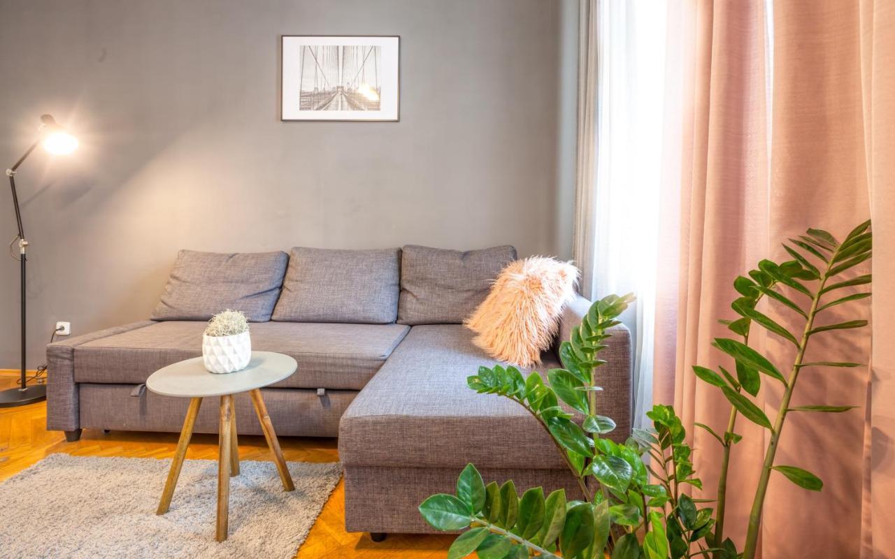 Nejedleho Apartmeet Prague Luaran gambar