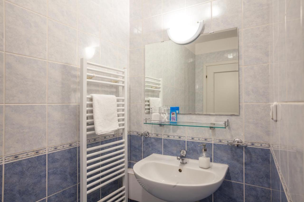 Nejedleho Apartmeet Prague Luaran gambar